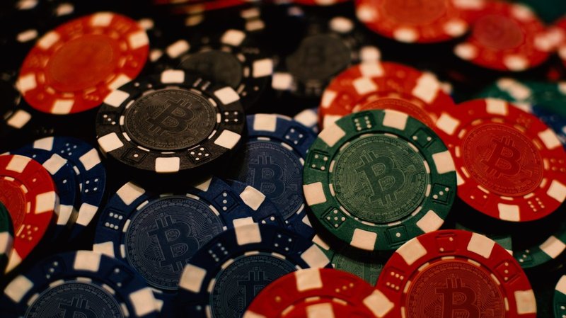 Image: Dépôts par carte de crédit dans les casinos Bitcoin : ce qu'il faut savoir